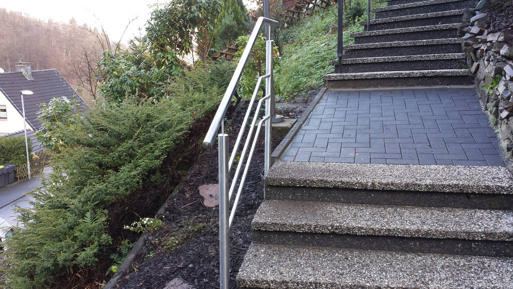 Treppen von der Plate Bauelemente Stricker GmbH